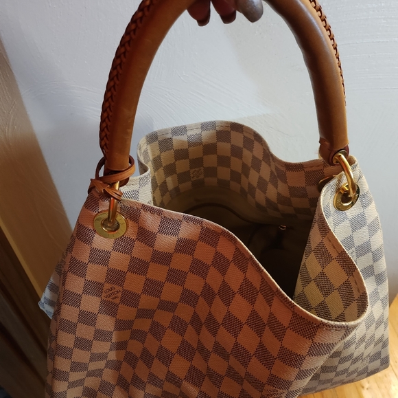 Louis Vuitton Artsy MM - Picture 2 of 4